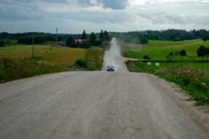 Savivaldybių žvyrkelių asfaltavimui papildomai skiriama 10 mln. eurų