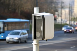 Greitį viršijančių vairuotojų fenomenas: supranta, kodėl geriau būtų neskubėti