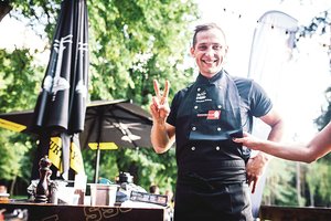 Grilio meistras šventėms ruošia neįprastus kiaušinius – visi lieka sužavėti