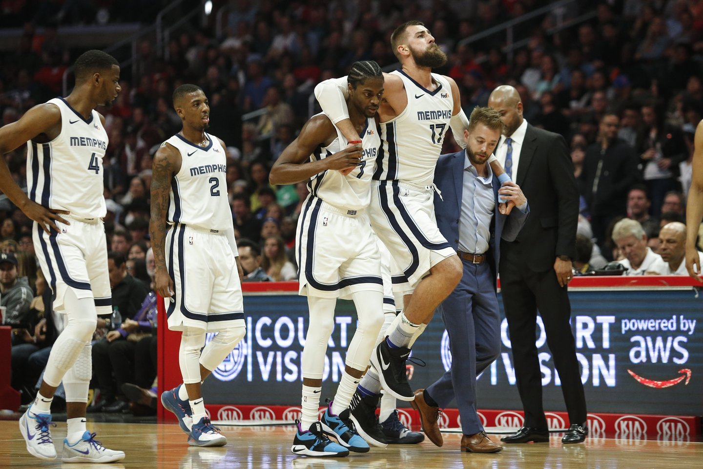 J.Valančiūnas tikina, kad sutaręs dėl ilgalaikio kontrakto jis liktų Memfyje<br>Reuters/Scanpix nuotr.