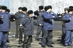 Rusijos kalėjimai uždraudė jogą: to priežastis kelia juoką