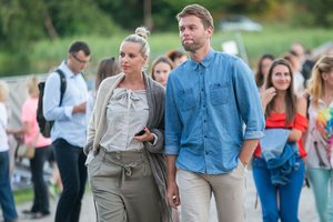 Ignas Krupavičius pasipiršo mylimajai: „Nežinome, kada gandrai pasibels“