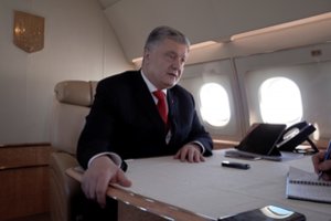 P. Porošenka nepaisydamas V. Zelenskio pozicijos planuoja dalyvauti sekmadienio debatuose