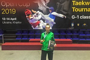 Klaudija Tvaronavičiūtė laimėjo taekvondo turnyrą Ukrainoje