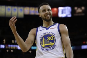 S. Curry šou užgožė K. Duranto susistumdymas ir išvarymas iš aikštės