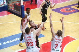 Ir šeštasis kartas nepadėjo – „Rytas“ Utenoje fantastiškai išsigelbėjo nuo pralaimėjimo