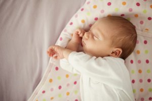 Mama nori susigrąžinti paliktą vaiką: ką įmanoma padaryti