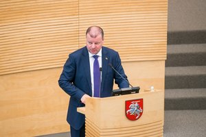 Saulius Skvernelis kreipiasi į prokuratūrą dėl finansų priežiūros institucijų darbo per krizę 