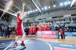 Užstrigę laike: sovietinė salė Marijampolės krepšiniui neleidžia žengti pirmyn