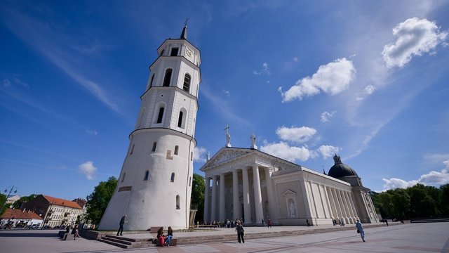 Nuogąstaujama, kad Vilniaus katedra neapdrausta – draudikai atsisako tai daryti