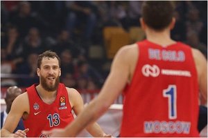 CSKA žengė žingsnį iš Eurolygos finalo ketverto išmesti „Baskonia“