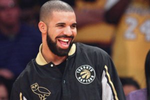 Garsusis reperis Drake'as pateko į „Roma“ nemalonę – žaidėjams draudžiama su juo fotografuotis