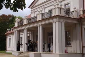 Iš savo kišenės investavo milijonus, savivaldybė nepastatė nė kelio ženklo