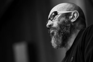 Arkadijus Gotesmanas apie kūrybos kolegą Anatolijų Šenderovą: „Atsisuku, bet jo nėra...“