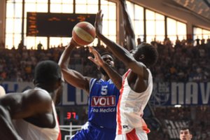 Krepšinio penktadienis: šiaudą griebianti „Budučnost“ ir Tartu klubo fiasko