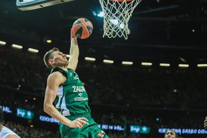 Eurolygos lietuviai: nuostabus Edgaras Ulanovas ir „Žalgirio“ klaidinamas manevras