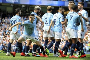 Iš Čempionų lygos išspirtas „Manchester City“ tapo Anglijos čempionato lyderiu