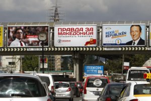 Naujas pavadinimas, senos bėdos: Šiaurės Makedonija renka naują prezidentą