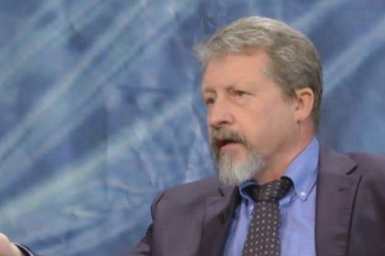 A. Butkevičius pateikė savo versiją, kas slepiasi už V. Zelenskio nugaros