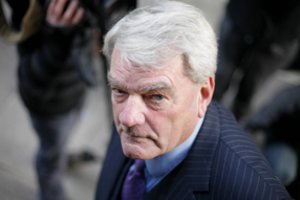 Holokaustą neigiančiam britui D. Irvingui uždrausta atvykti į Lietuvą