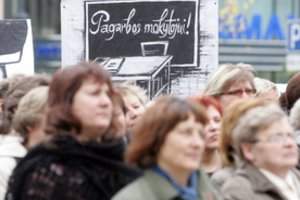 Vyriausybė pritarė atlyginimų biudžetininkams didinimo strategijai