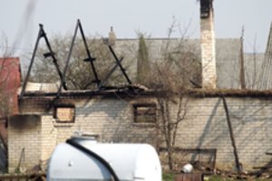 Persekioja liepsnos: po dvejų metų – vėl gaisras