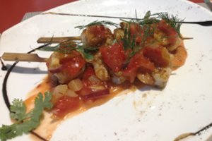 Užsukę į 20-metį švenčiantį restoraną pasigailėjome: sugadintas sekmadienio vakaras