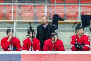 Lietuvos ledo ritulio rinktinės treneris D. Lacroix: „Tikimės, kad matysime jauną ir energingą komandą“