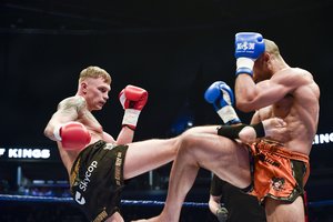 S. Maslobojevas apie kovą MMA bušido narve: „Tai mano jaunystės svajonė“