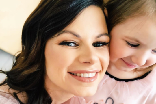 Trečio vaiko besilaukianti Laura Mazalienė: „Subrendau, kada prasidėjo problemos“