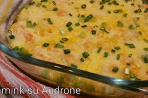 Vištienos užkepėlė su sūriu: darbo nedaug, o rezultatas – superinis