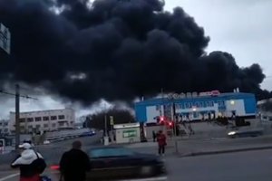 Rusijoje užsidegė gamykla, kurioje gaminamos tarpžemyninės raketos