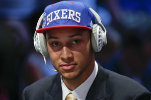 Prieš Rytų konferencijos pusfinalį – skandalas NBA: B. Simmonsas užfiksuotas naktiniame klube