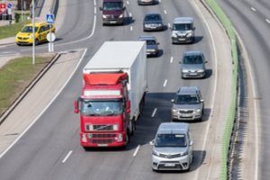 Tarp transporto sektoriaus pokyčių iniciatyvų – ir skambūs garsių žmonių pasiūlymai