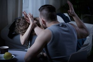 Estijos ministras įtariamas smurtu prieš buvusią sutuoktinę