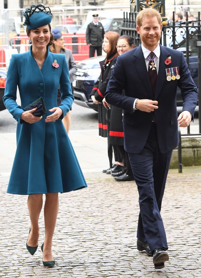 Catherine Middleton ir Harry.<br>Scanpix nuotr.