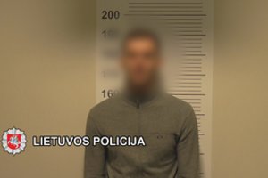 Klaipėdos kriminalistai su įkalčiais sulaikė narkotikus pajūryje platinusį mažeikiškį