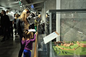 Šeštadienį nemokamas apsilankymas Valdovų rūmuose ir kiti siurprizai – mamoms su vaikais