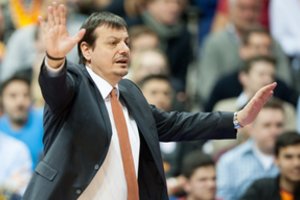 E. Atamanas po pergalės nebenorėjo kalbėti apie teisėjus: „Tapau Eurolygos rėmėju“