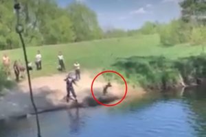 Šventė prie Šyšos vos nesibaigė tragedija: nufilmuotas poelgis su šuniuku paliko be žado