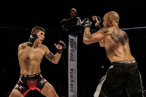 Bruce’o Lee filosofijos į narvą lydimas K. Buslys: „Nuo vaikystės norėjau būti čempionas“