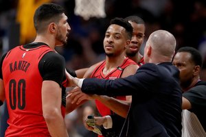 E. Kanteris atsidūrė cenzūros skandalo sūkuryje: NBA ėmėsi permainų