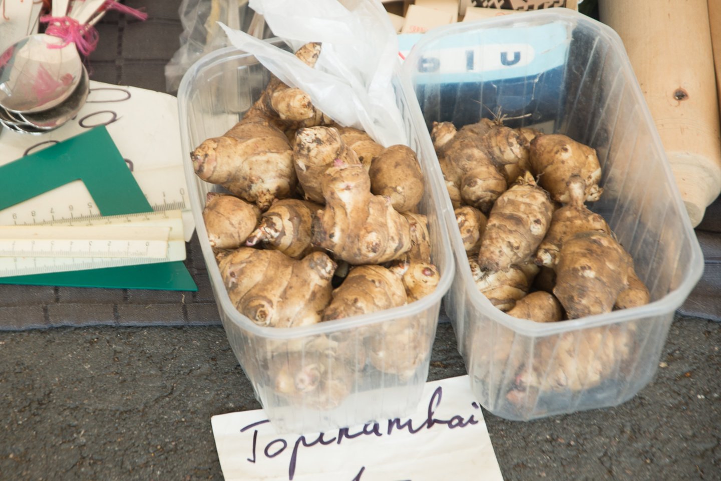 Parduoti sodinukus galima kartu su kitais savo asmeniniais daiktais įprasta tvarka.