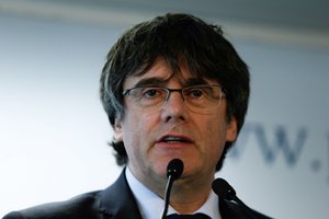 Buvusiam Katalonijos lyderiui C. Puigdemont'ui teismas leidžia dalyvauti ES rinkimuose