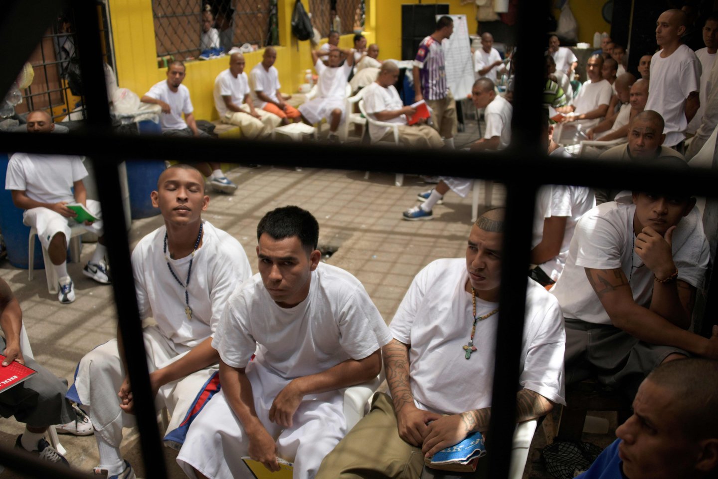  Nacionalinė civilinė policija nurodė, kad visi žuvusieji buvo laisvės atėmimo įstaigos kaliniai.<br> AFP/Scanpix nuotr.