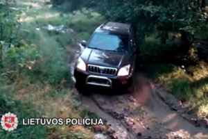 Kauniečiai vogti automobilių važiuodavo į Vilnių – vienas sulaikytas tik po ilgų gaudynių