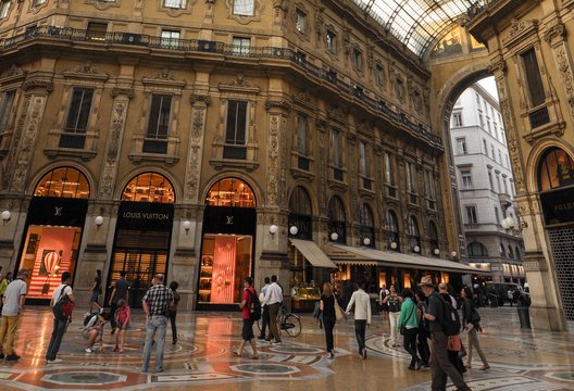 Mados industrijoje nebėra vietos senukams