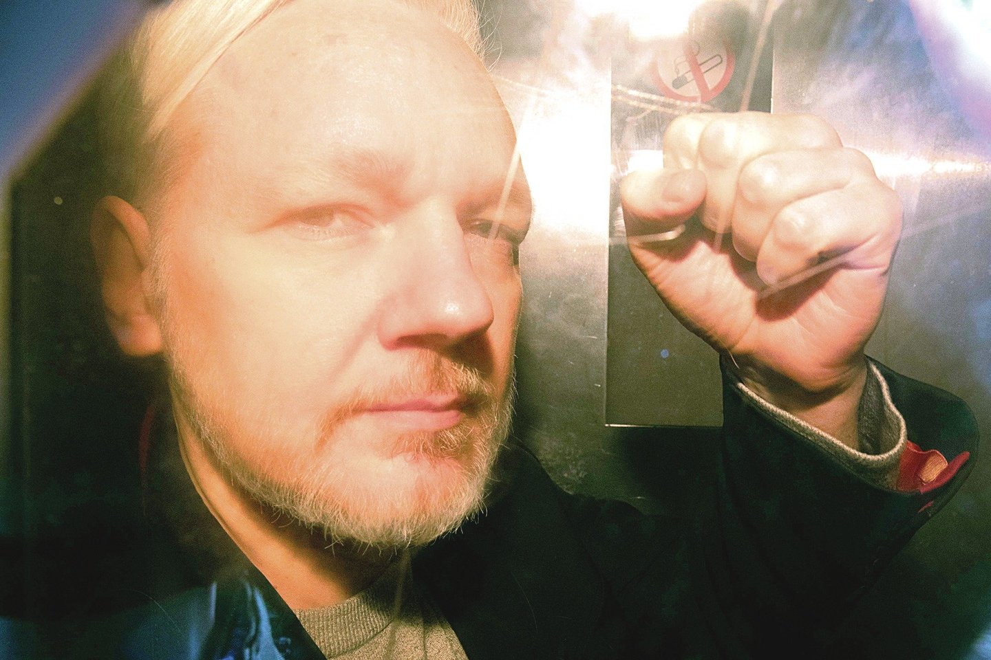 „Buvau šokiruota išvydusi J.Assange’ą kalėjime“, – sakė aktorė P.Anderson, lankiusi jį ir Ekvadoro ambasadoje.<br>„Scanpix“ nuotr.