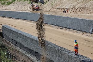 Už paimtus sklypus „Rail Baltica“ vėžei – beveik 12 mln. eurų