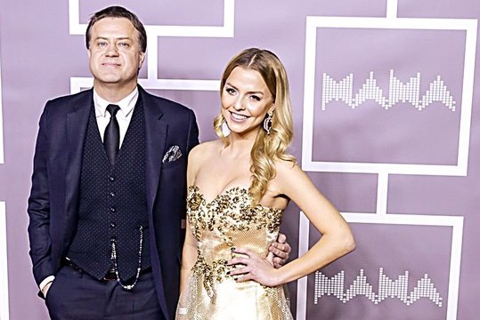 Vaidai Skaisgirei vietoj jaukios šeimos šventės – atostogos su vedusiu vyru